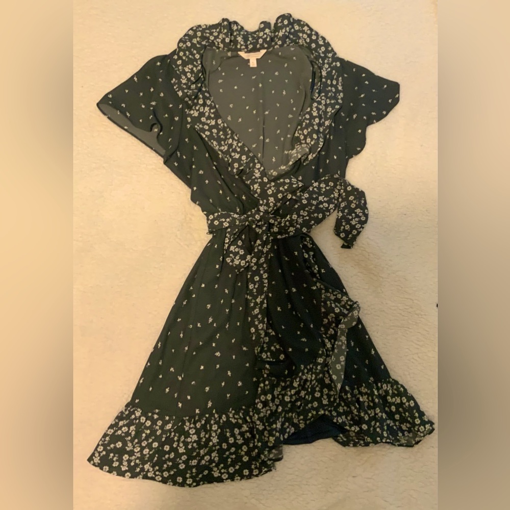 Lauren Conrad Wrap Dress Women's XL Floral Gray NEW